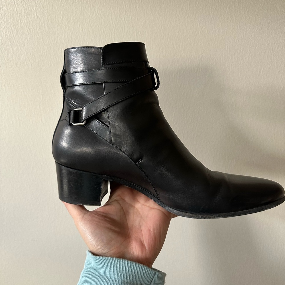 Saint Laurent Mid Heel Womens’s Leather Buckled Boots - Size 39